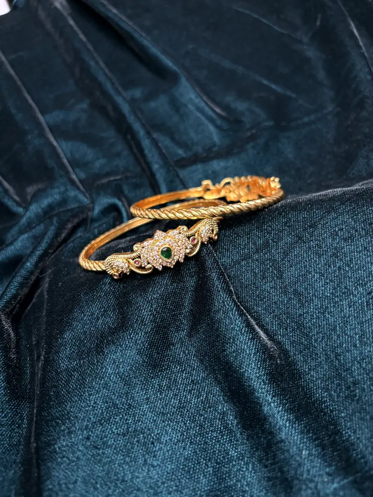 Lotus Kada Bangle B0002
