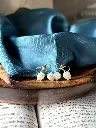 White Tulip Bow S0020