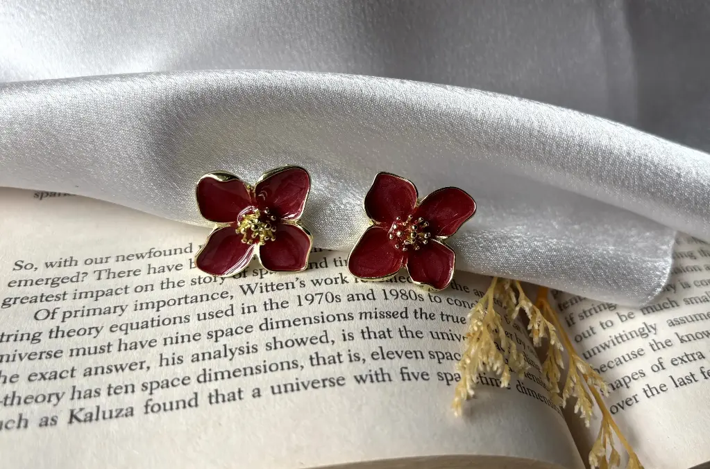Maroon Floral Stud S0023