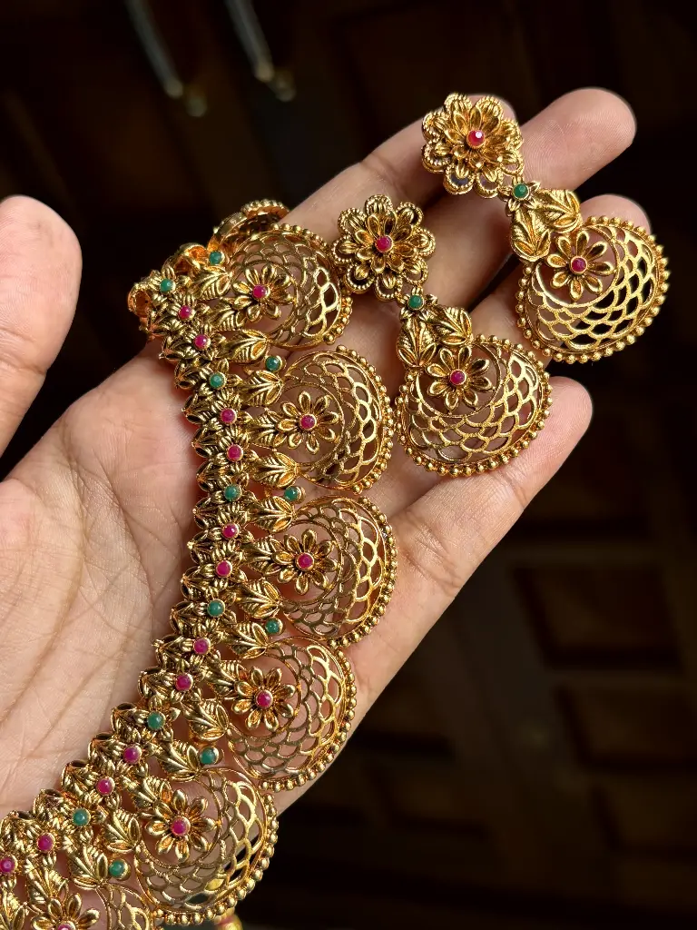 Floral Necklace N0040