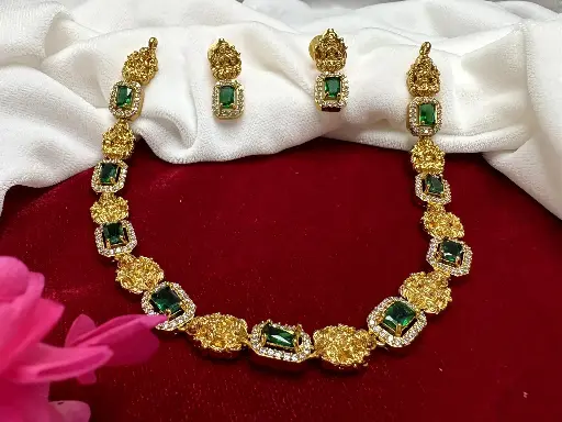 Green Stone Devi Necklace N0013