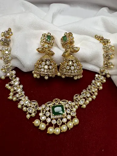 Emarald Necklace N0004