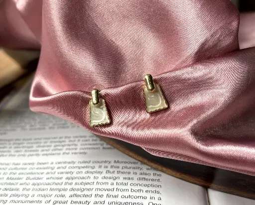 [Bag Shape Stud] Bag Shape Stud S0005