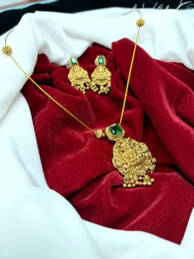 Green Stone lakshmi Invisible necklace N0019