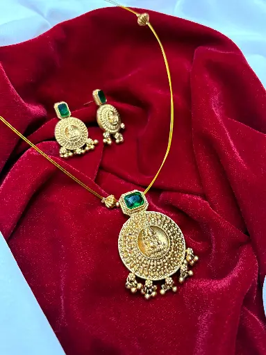 Circle G stone Laksh Invisible Necklace N0026