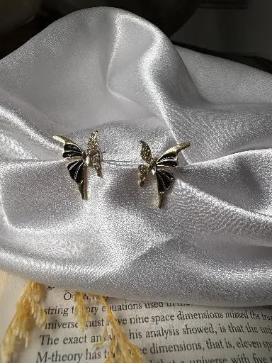 Black Butterfly S0026
