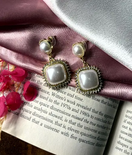 Square Pearl Drop S0055