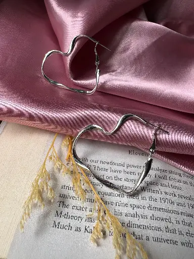 Silver Heart Hoop S0057